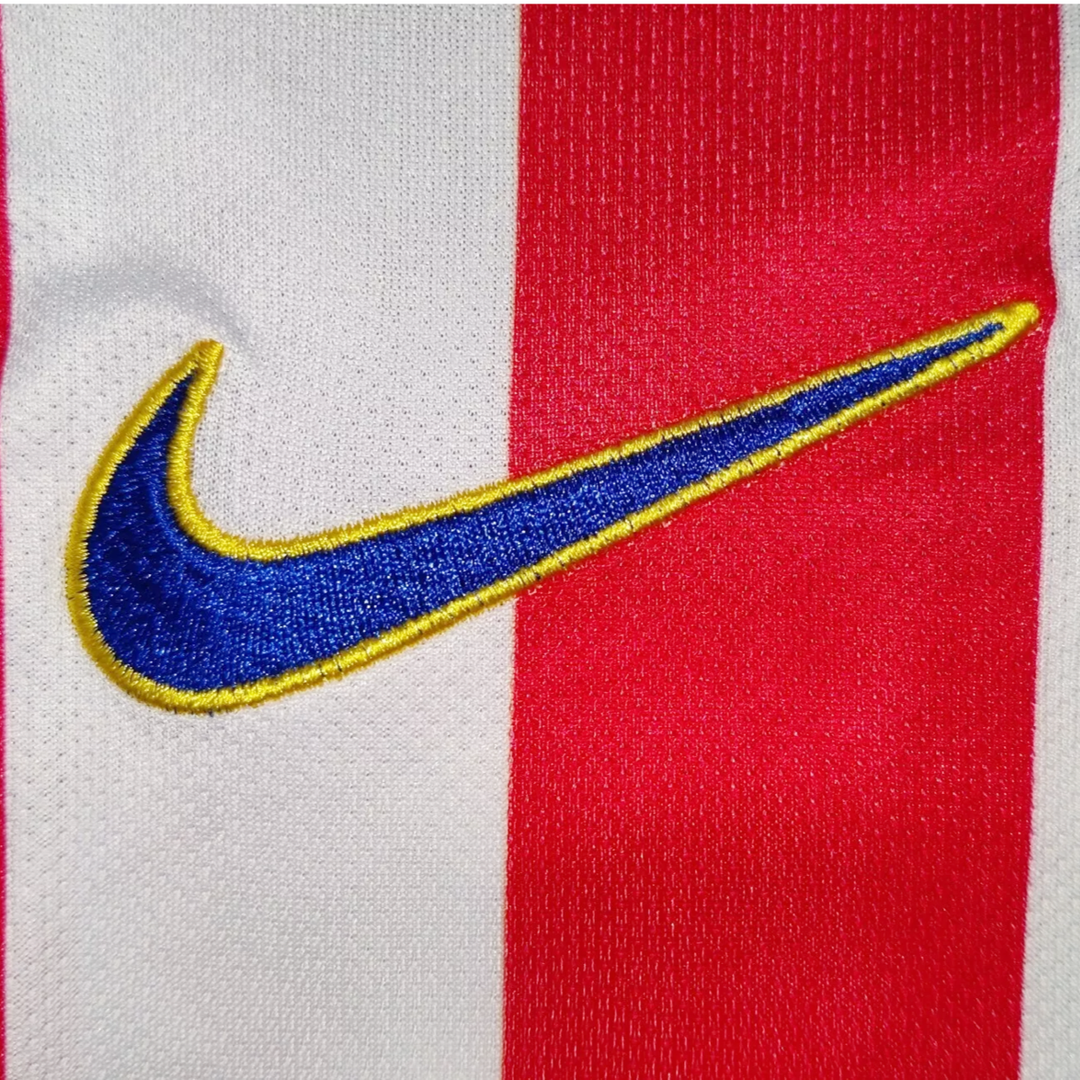 Maillot domicile de l'Atlético de Madrid 2004-05