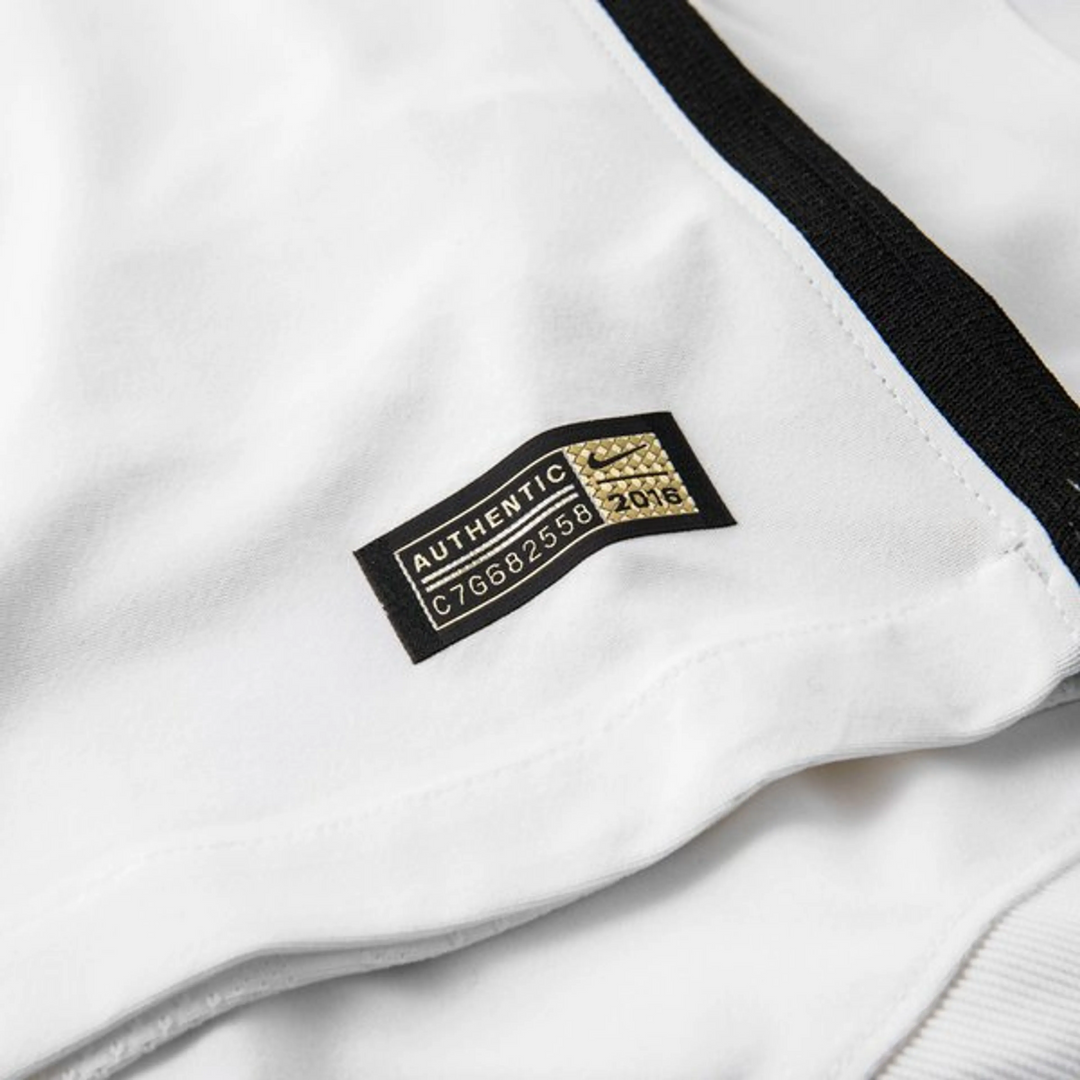 2016-17 Paris Saint-Germain FC 3a Equipación