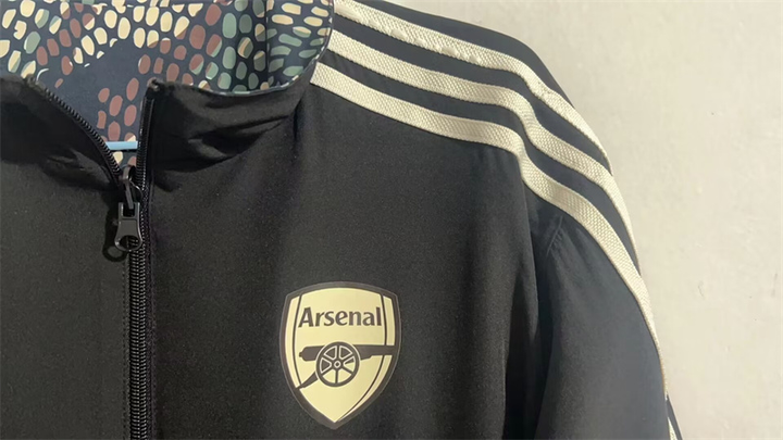 Arsenal FC Cortavientos
