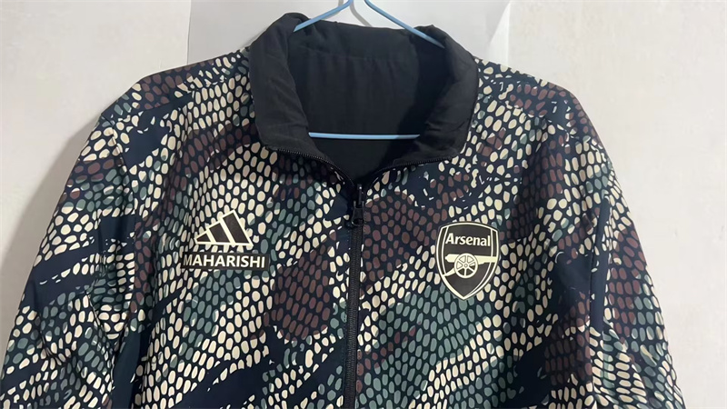 Arsenal FC Cortavientos