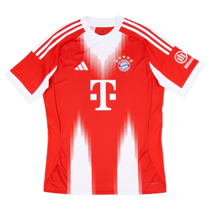 2025-26 FC Bayern München 1a Equipación