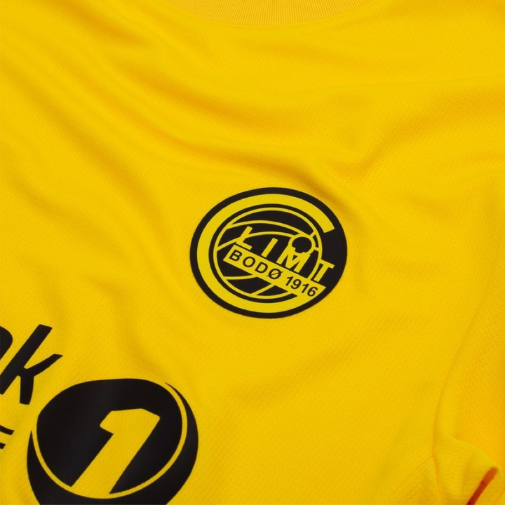 2025-26 FK Bodø/Glimt 1a Equipación