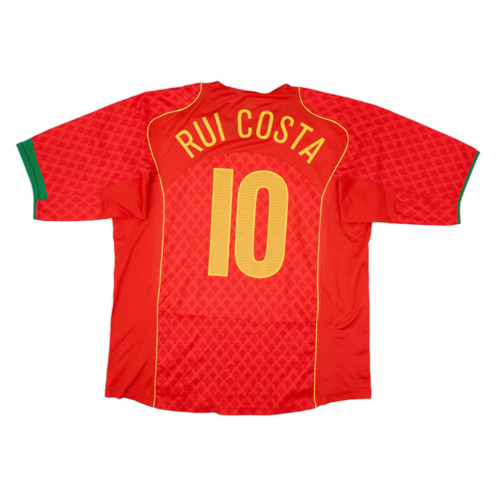 2004 Portugal 1a Equipación