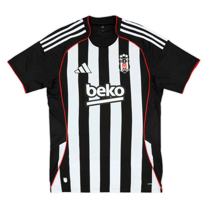 2025-26 Beşiktaş JK Extérieur