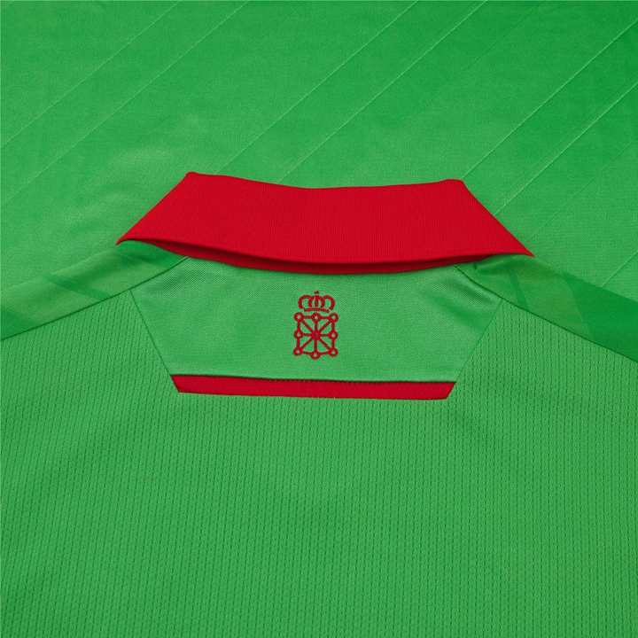 2025-26 CA Osasuna 2a Equipación