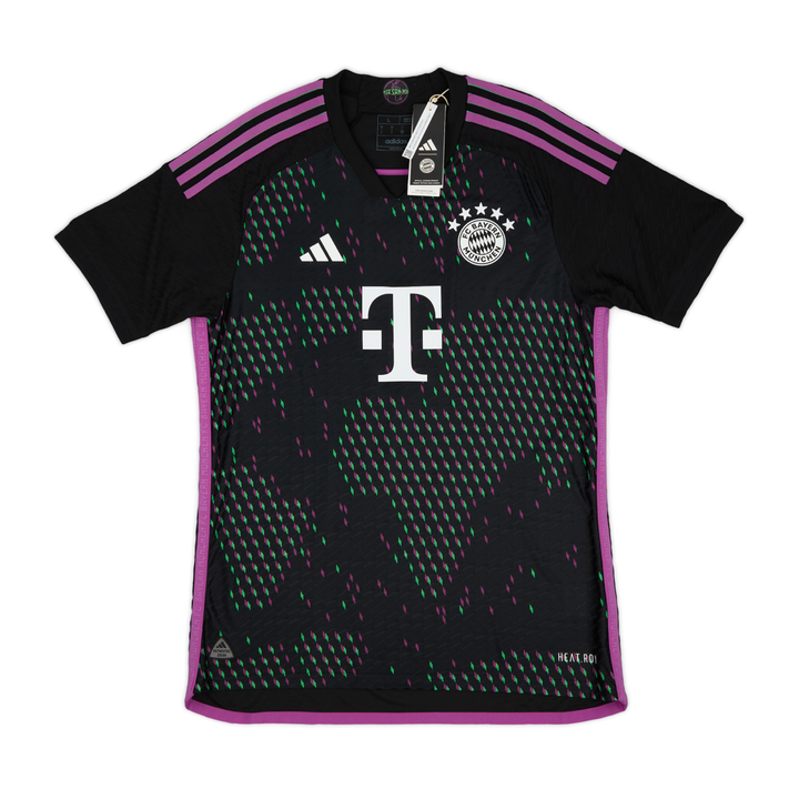 2023-24 FC Bayern München 2a Equipación