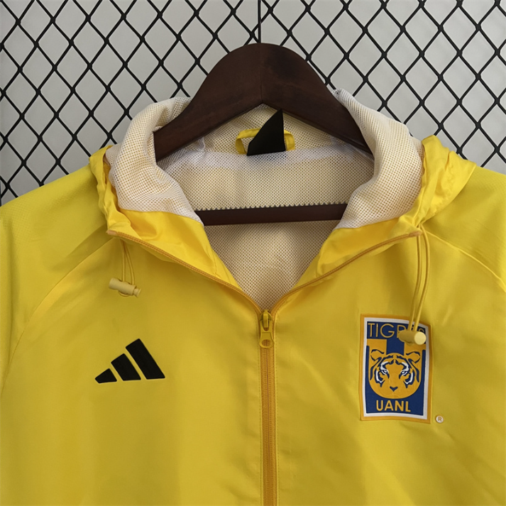 Tigres UANL Cortavientos