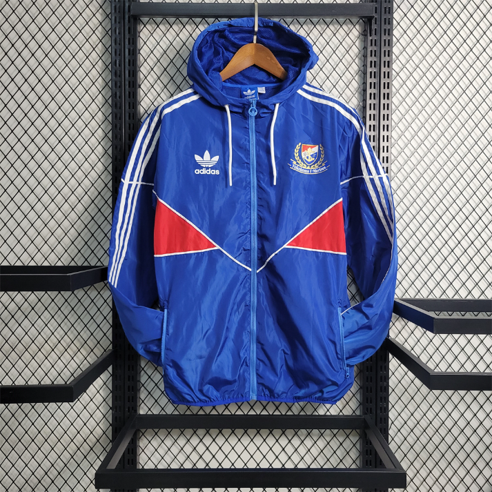 Yokohama F. Marinos Cortavientos
