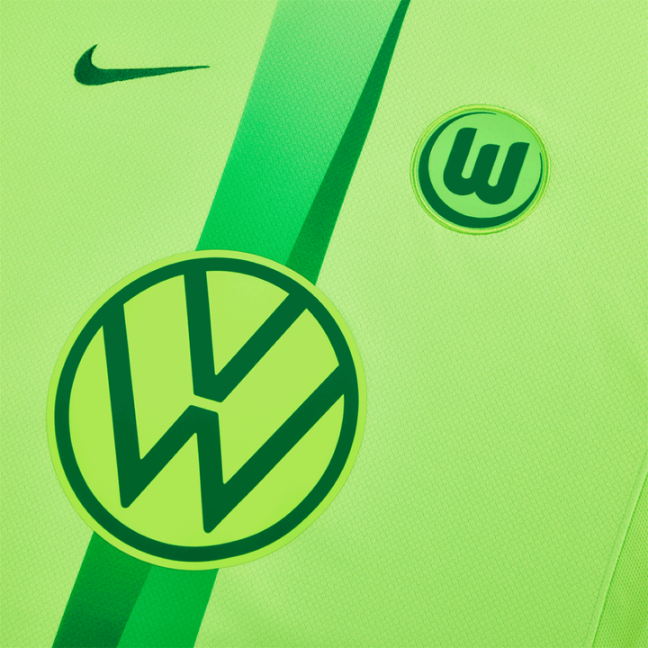 Kit domicile du VfL Wolfsbourg 2024-25