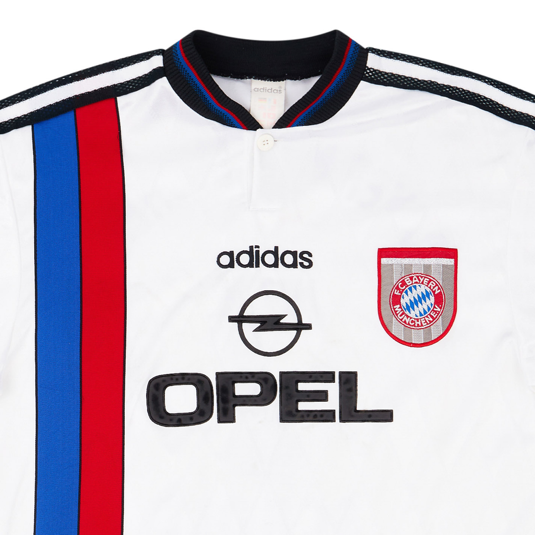 1996-98 FC Bayern München 2a Equipación