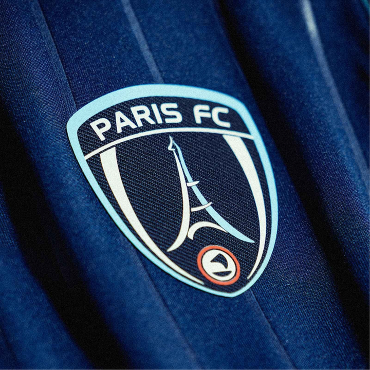 Maillot domicile du Paris FC 2025-26