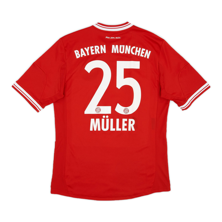 2013-14 FC Bayern München 1a Equipación
